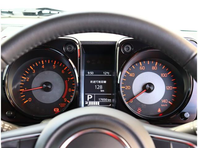 ジムニー 　シーエルリンクパーツ　フロントグリル　１インチアップサス　１６ＡＷ　シートカバー　ロッソモデロマフラー　社外テールランプ　８インチナビ　バックカメラ　ＥＴＣ　フルセグＴＶ　リアスピーカー　前後ドラレコ（25枚目）