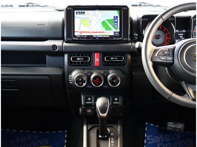 ジムニー 　シーエルリンクパーツ　フロントグリル　１インチアップサス　１６ＡＷ　シートカバー　ロッソモデロマフラー　社外テールランプ　８インチナビ　バックカメラ　ＥＴＣ　フルセグＴＶ　リアスピーカー　前後ドラレコ（31枚目）