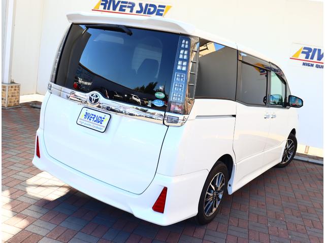 ヴォクシー ZS 煌 アルパイン10インチナビ フリップダウンモニター フルセグTV バックカメラ ETC 両側パワースライドドア メッキパーツ LEDライト サンシェード ドアバイザー 2列目ロングスライドシート(44枚目)