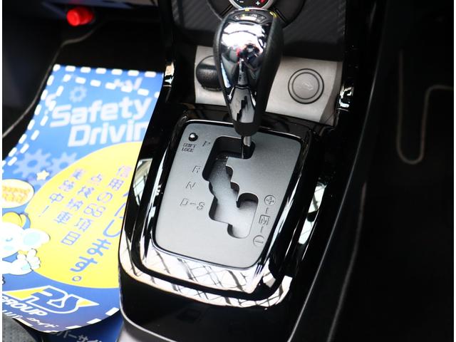 コペン ＧＲ　スポーツ　ワンオーナー　トヨタ　ＧＲコペン　専用ヒーター付きレカロシート　モモステ　スマートキー　パドルシフト　純正ナビバックカメラ　スマートキー　前後ドラレコ　ＢＢＳアルミ　ＬＥＤヘッドフォグ　電動オープン（19枚目）