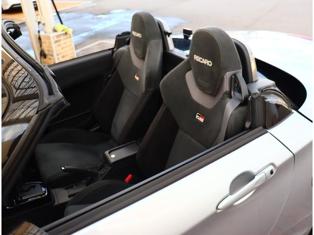 コペン ＧＲ　スポーツ　ワンオーナー　トヨタ　ＧＲコペン　専用ヒーター付きレカロシート　モモステ　スマートキー　パドルシフト　純正ナビバックカメラ　スマートキー　前後ドラレコ　ＢＢＳアルミ　ＬＥＤヘッドフォグ　電動オープン（33枚目）