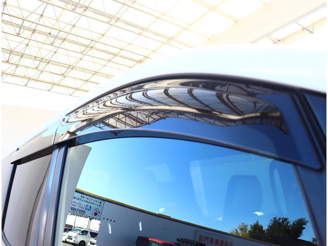 エスクァイア Ｇｉ　８人乗　モデリスタフルエアロ　１０型ナビフルセグバックカメラ　１２．１フリップダウンモニター　ＥＴＣ　前後ドラレコ　スマートキー　ＬＥＤヘッド　セーフティセンス　ＰＣＳ　シートヒーター　黒合皮シート（16枚目）