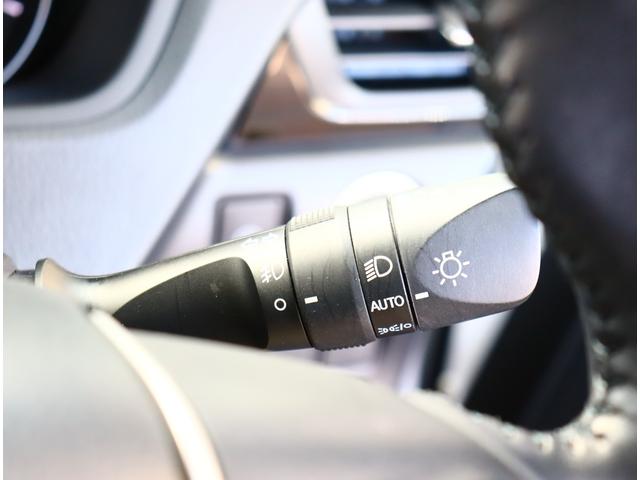 エスクァイア Ｇｉ　８人乗　モデリスタフルエアロ　１０型ナビフルセグバックカメラ　１２．１フリップダウンモニター　ＥＴＣ　前後ドラレコ　スマートキー　ＬＥＤヘッド　セーフティセンス　ＰＣＳ　シートヒーター　黒合皮シート（24枚目）