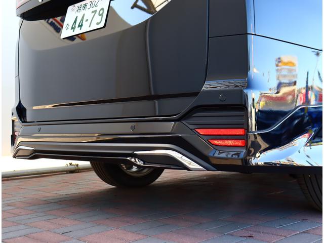 ヴォクシー S-Z 登録済未使用 モデリスタエアロ シグネチャーグリルイルミ 純正ナビ 地デジ バックカメラ ブルートゥース 快適パッケージ 後席13.2型モニター シートヒーター 電動リアゲート 3眼LED AHS(19枚目)