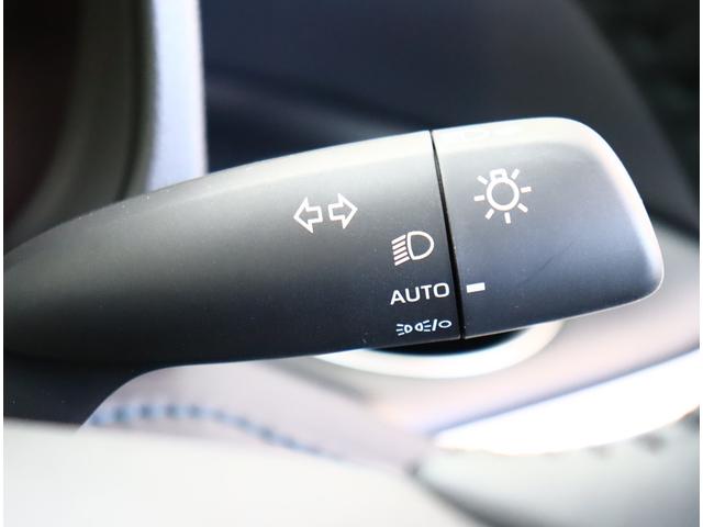 ヴォクシー S-Z 登録済未使用 モデリスタエアロ シグネチャーグリルイルミ 純正ナビ 地デジ バックカメラ ブルートゥース 快適パッケージ 後席13.2型モニター シートヒーター 電動リアゲート 3眼LED AHS(27枚目)