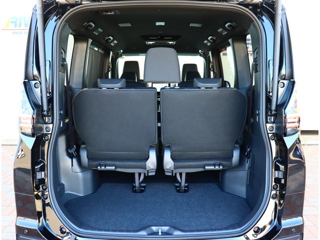 ヴォクシー S-Z 登録済未使用 モデリスタエアロ シグネチャーグリルイルミ 純正ナビ 地デジ バックカメラ ブルートゥース 快適パッケージ 後席13.2型モニター シートヒーター 電動リアゲート 3眼LED AHS(51枚目)