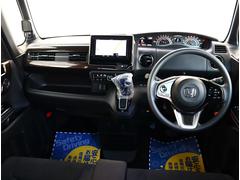 �����ﳲ�ڸ��֥졼���֤�͵��Υ�������������֡����㤤�����Ͻкѡ���Ͽ�ѡ�̤���Ѽ֤�ţ֡��Уȣּ�ξ���갷�äƤ���ޤ����ڼ�ư�֡��ߥ˥Х󡦸���֡����̻��ͼ֡������֡�ʡ���ξ�ʤɤ⤴�����ǽ�Ǥ��� 7