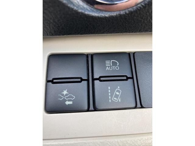 ハイブリッドG Bluetooth 衝突被害軽減システム 走行24000km ETC装備 フルセグ地デジ メモリナビ パワーウィンドウ TVナビ LEDライト ESC 3列 キーレス ABS スマートキー(33枚目)