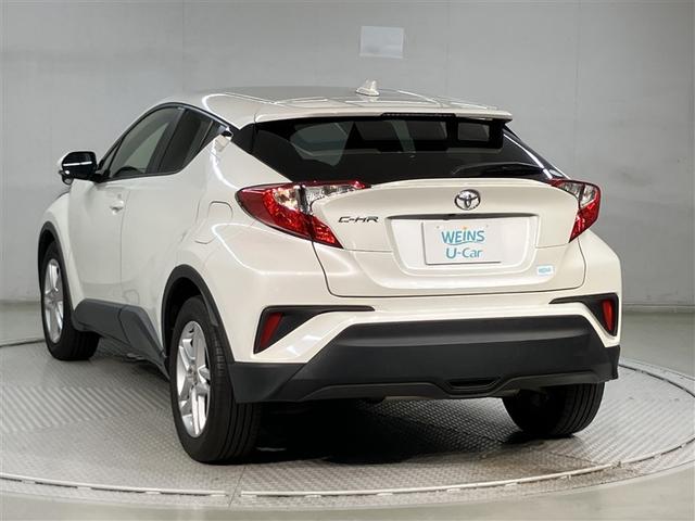 Ｃ－ＨＲ Ｓ－Ｔ　サイドエアバック　イモビライザー　バックモニター　ナビ　ＬＥＤヘッドライト　オートクルーズコントロール　ＥＴＣ車載器　エアバッグ　ドライブレコーダー　アルミホイール　横滑り防止装置　ＡＢＳ　キーレス（4枚目）