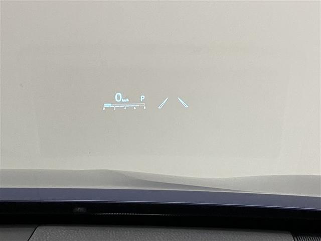 カムリ Ｇレザーパッケージ　衝突被害軽減　ＤＶＤプレーヤー　１００Ｖ電源　定期点検記録簿　ＬＥＤランプ　ナビＴＶ　横滑り防止　電動シート　地デジＴＶ　イモビライザー　エアバッグ　キーフリー　メモリ－ナビ　オートクルーズ　ＡＢＳ（16枚目）