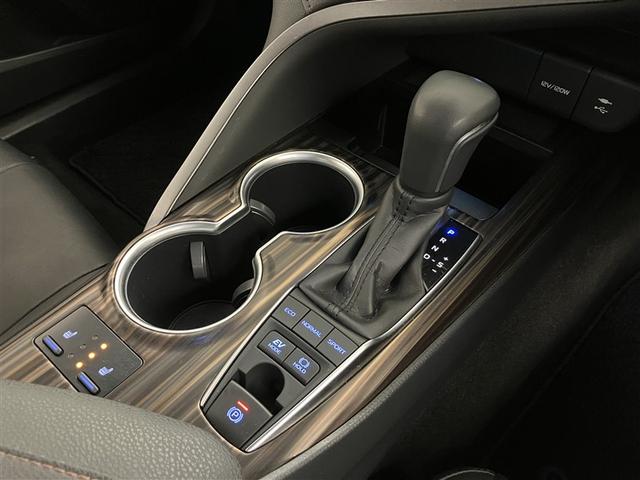 カムリ Ｇレザーパッケージ　衝突被害軽減　ＤＶＤプレーヤー　１００Ｖ電源　定期点検記録簿　ＬＥＤランプ　ナビＴＶ　横滑り防止　電動シート　地デジＴＶ　イモビライザー　エアバッグ　キーフリー　メモリ－ナビ　オートクルーズ　ＡＢＳ（21枚目）