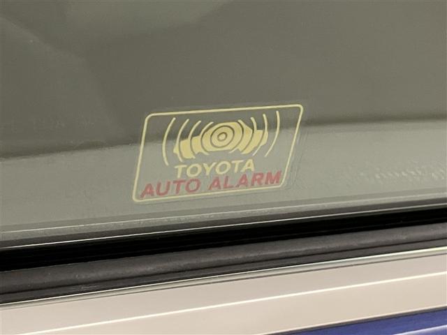 カムリ Ｇレザーパッケージ　衝突被害軽減　ＤＶＤプレーヤー　１００Ｖ電源　定期点検記録簿　ＬＥＤランプ　ナビＴＶ　横滑り防止　電動シート　地デジＴＶ　イモビライザー　エアバッグ　キーフリー　メモリ－ナビ　オートクルーズ　ＡＢＳ（33枚目）