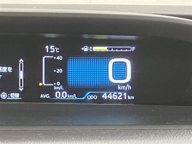 プリウス Sツーリングセレクション レーダーブレーキサポート フルオートエアコン デュアルエアバック バックモニタ- AW イモビ ESC パワーウインド スマキ- ETC車載器 サイドエアバック フルセグ地デジTV DVD再生可能(12枚目)