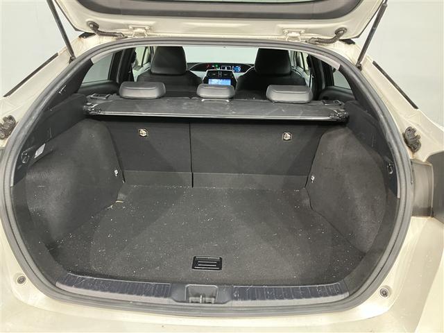 プリウス Sツーリングセレクション レーダーブレーキサポート フルオートエアコン デュアルエアバック バックモニタ- AW イモビ ESC パワーウインド スマキ- ETC車載器 サイドエアバック フルセグ地デジTV DVD再生可能(16枚目)