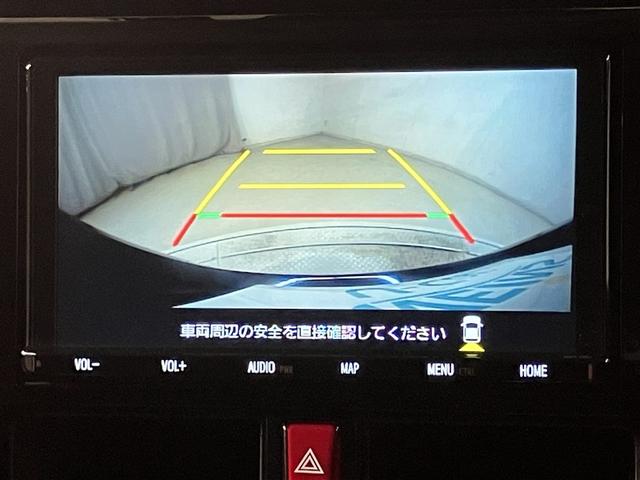 ルーミー カスタムG アイドリング 両側電動SD LEDヘット バックビューモニター 衝突回避ブレーキ 地デジ スマートキー メモリナビ クルーズコントロール 点検記録簿 DVD ETC ドライブレコーダー 1オーナー(8枚目)