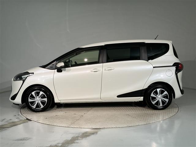 シエンタ Ｇ　クエロ　軽減ブレーキ　両側自動ドア　Ｉストップ　後カメラ　デュアルエアバック　パワーウィンドウ　フルオートエアコン　ＤＶＤ再生可　ウォークスルー　ＬＥＤヘッド　ナビ＆ＴＶ　スマキー　ＶＳＣ　３列　キーレス（2枚目）