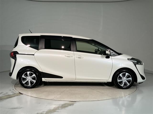 シエンタ Ｇ　クエロ　軽減ブレーキ　両側自動ドア　Ｉストップ　後カメラ　デュアルエアバック　パワーウィンドウ　フルオートエアコン　ＤＶＤ再生可　ウォークスルー　ＬＥＤヘッド　ナビ＆ＴＶ　スマキー　ＶＳＣ　３列　キーレス（3枚目）