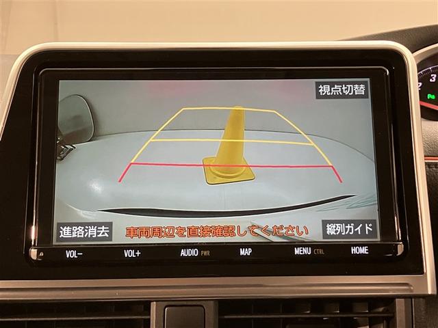 シエンタ Ｇ　クエロ　軽減ブレーキ　両側自動ドア　Ｉストップ　後カメラ　デュアルエアバック　パワーウィンドウ　フルオートエアコン　ＤＶＤ再生可　ウォークスルー　ＬＥＤヘッド　ナビ＆ＴＶ　スマキー　ＶＳＣ　３列　キーレス（8枚目）