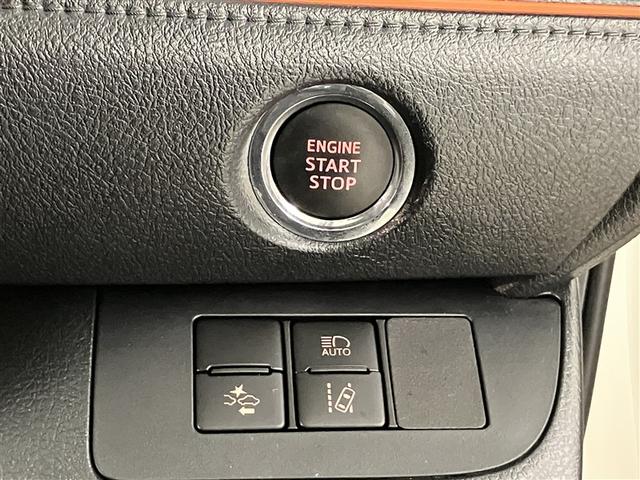 シエンタ Ｇ　クエロ　軽減ブレーキ　両側自動ドア　Ｉストップ　後カメラ　デュアルエアバック　パワーウィンドウ　フルオートエアコン　ＤＶＤ再生可　ウォークスルー　ＬＥＤヘッド　ナビ＆ＴＶ　スマキー　ＶＳＣ　３列　キーレス（14枚目）