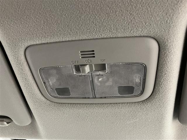 シエンタ Ｇ　クエロ　軽減ブレーキ　両側自動ドア　Ｉストップ　後カメラ　デュアルエアバック　パワーウィンドウ　フルオートエアコン　ＤＶＤ再生可　ウォークスルー　ＬＥＤヘッド　ナビ＆ＴＶ　スマキー　ＶＳＣ　３列　キーレス（25枚目）