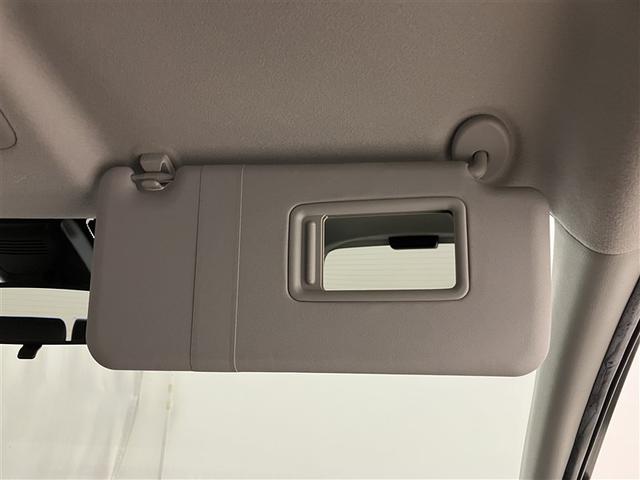 シエンタ Ｇ　クエロ　軽減ブレーキ　両側自動ドア　Ｉストップ　後カメラ　デュアルエアバック　パワーウィンドウ　フルオートエアコン　ＤＶＤ再生可　ウォークスルー　ＬＥＤヘッド　ナビ＆ＴＶ　スマキー　ＶＳＣ　３列　キーレス（31枚目）