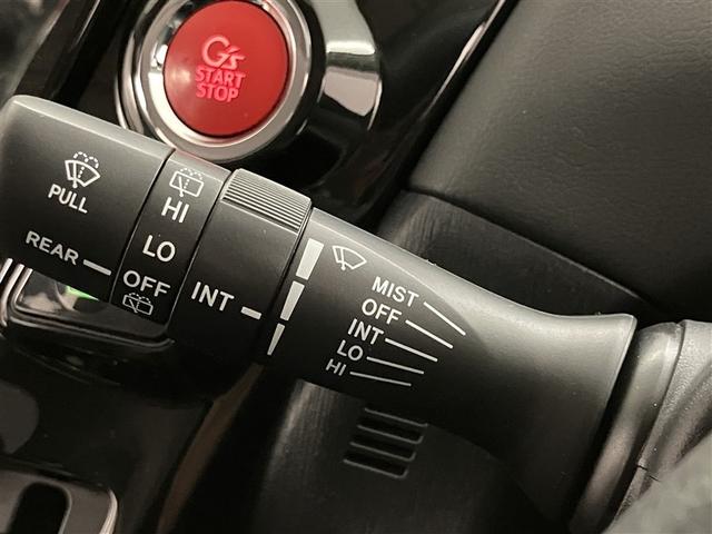 プリウスアルファ Ｓツーリングセレクション・Ｇ’ｓ　イモビライザー　ローダウン　インテリキー　ＡＷ　ＬＥＤ　フルセグテレビ　カーテンエアバッグ　エアバッグ　ドラレコ付　ＥＴＣ車載器　横滑り防止機能　パワーステアリング　ナビＴＶ　オートエアコン　ＡＢＳ（17枚目）