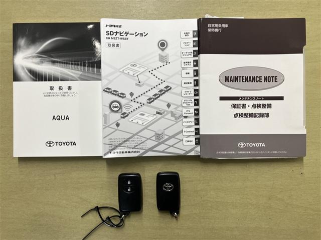 アクア Ｓスタイルブラック　ＡＵＸ端子　バックモニタ－　地デジフルセグ　ナビＴＶ　イモビライザー　ＬＥＤライト　スマートキープッシュスタート　１オーナー　ＥＴＣ付き　Ｗエアバッグ　キーフリ　メモリーナビゲーション　ドラレコ付き（21枚目）