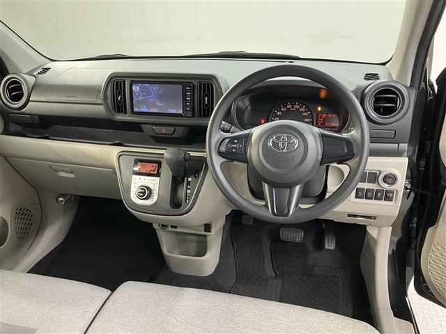 パッソ X LパッケージS 衝突回避支援ブレーキ機能 横滑り防止機能 Iストップ 盗難防止システム スマトキー リアカメラ ETC車載器 Wエアバック AUX ワンセグTV オートエアコン ナビTV 記録簿 1オーナー ABS(5枚目)