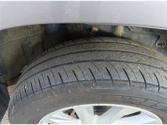 ノア ハイブリッドＧ　パワースライドドア　ＬＥＤヘッドライト　バックモニター　フルセグＴＶ　ミュージックプレイヤー接続可　ＥＴＣ　アルミホイール　３列シート　４ＷＤ　衝突被害軽減システム　ＤＶＤ再生　ＡＣ１００Ｖ（21枚目）