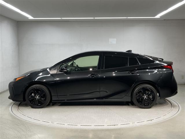 プリウス Ａツーリングセレクション・ブラックエディション　ＬＥＤライト　１オーナー　ＡＣ１００Ｖ電源　Ｂカメラ　アルミホイール　スマートキー　オートクルーズコントロール　ＡＣ　ＥＴＣ　定期点検記録簿　ミュージックプレイヤー接続可　キーフリー　フルセグＴＶ（2枚目）