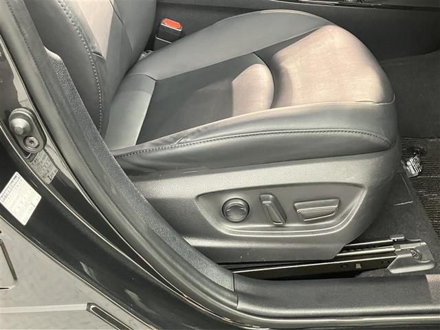 プリウス Ａツーリングセレクション・ブラックエディション　ＬＥＤライト　１オーナー　ＡＣ１００Ｖ電源　Ｂカメラ　アルミホイール　スマートキー　オートクルーズコントロール　ＡＣ　ＥＴＣ　定期点検記録簿　ミュージックプレイヤー接続可　キーフリー　フルセグＴＶ（17枚目）