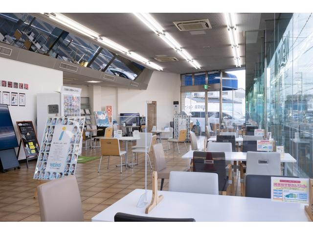 プリウス Ａツーリングセレクション・ブラックエディション　ＬＥＤライト　１オーナー　ＡＣ１００Ｖ電源　Ｂカメラ　アルミホイール　スマートキー　オートクルーズコントロール　ＡＣ　ＥＴＣ　定期点検記録簿　ミュージックプレイヤー接続可　キーフリー　フルセグＴＶ（30枚目）