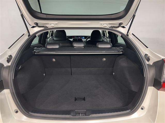 プリウス Ｓツーリングセレクション　エアバック　Ｂモニ　ＬＥＤヘッド　イモビ　オートクルーズ　横滑り防止　サイドエアバック　ＥＴＣ　スマートキー　メモリ－ナビ　助手席エアバック　ナビＴＶ　ＡＢＳ　ＡＷ　フルオートエアコン　ワンセグ（17枚目）