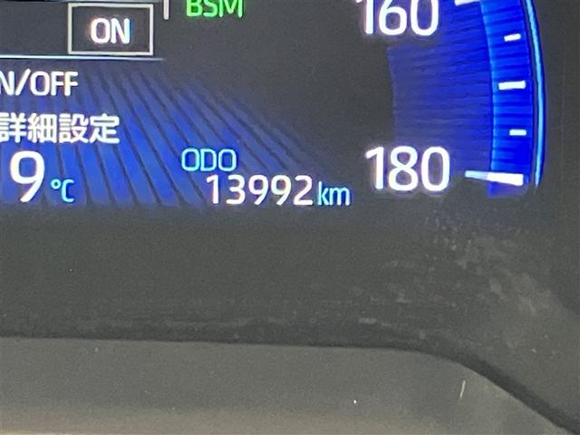 カローラクロス Ｚ　ムーンルーフ　エアロ　横滑り防止機能　盗難防止装置　メモリナビ　ドラレコ付　バックガイドモニター　クルーズコントロール　地デジ　エアバッグ　キーフリーシステム　パワ－シ－ト　ＡＡＣ　ＥＴＣ車載器　ＡＷ（16枚目）