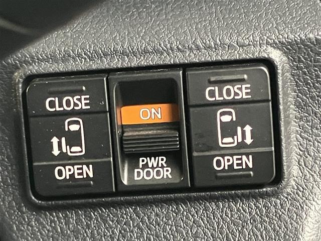 シエンタ ファンベースＧ　バックモニタ－　イモビ　ＤＶＤ再生可　パワステ　アイスト　地デジＴＶ　デュアルエアバッグ　記録簿有　横滑り防止装置　エアバッグ　ドライブレコーダー　オートエアコン　パワーウィンドウ　ＡＢＳ　ＥＴＣ（11枚目）