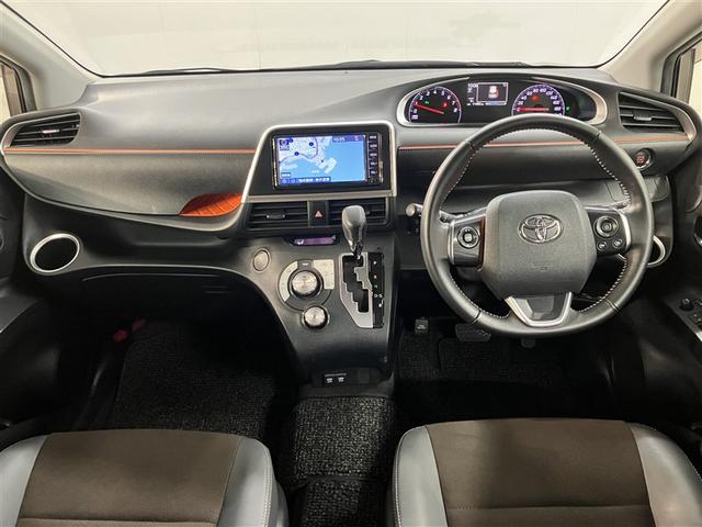 シエンタ Ｇ　クエロ　軽減ブレーキ　両側自動ドア　Ｉストップ　後カメラ　ワンオーナー車　デュアルエアバック　パワーウィンドウ　フルオートエアコン　ウォークスルー　ＬＥＤヘッド　ナビ＆ＴＶ　スマキー　ＶＳＣ　３列　キーレス（5枚目）