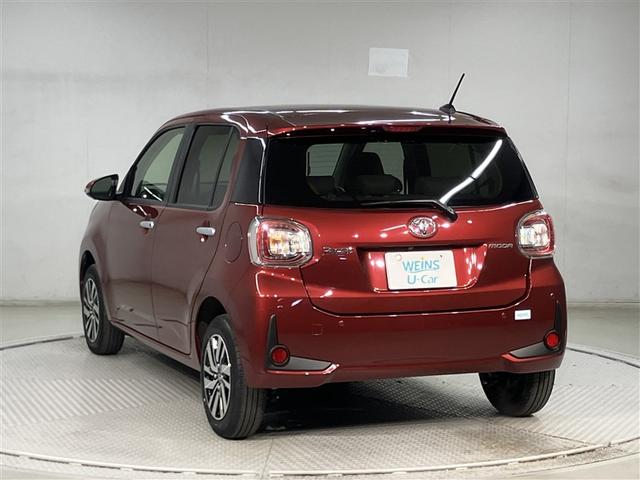 パッソ モーダ　チャーム　衝突軽減システム　インテリキー　ワンオーナー　ＬＥＤライト　ミュージックプレイヤー接続可　オートエアコン　バックカメラ　エアバッグ　アルミホイール　ワンセグ　ベンチシート　メモリーナビ　キーレス（4枚目）