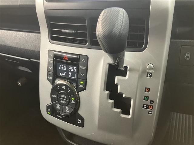 ヴォクシー X Lエディション 地デジテレビ WSRS ナビ・TV バックモニタ- 3列シート メモリーナビ パワーステアリング ABS DVD パワーウインドウ ウォークスルー 運転席エアバッグ キーレスエントリ 両側パワスラドア(9枚目)