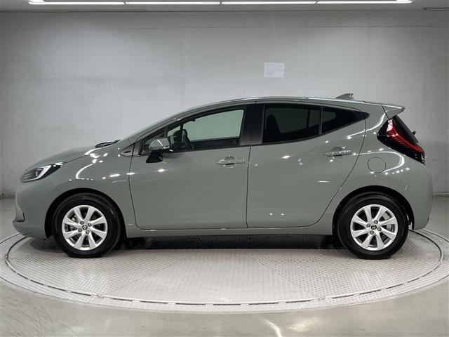 アクア Z 1オーナー車 エアバック AAC LEDライト AC100V 助手席エアバック VSC パワーウィンドウ メディアプレイヤー接続 盗難防止システム アルミホイール ETC ナビ カーテンエアバッグ(2枚目)