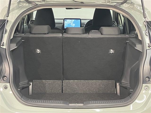 アクア Z 1オーナー車 エアバック AAC LEDライト AC100V 助手席エアバック VSC パワーウィンドウ メディアプレイヤー接続 盗難防止システム アルミホイール ETC ナビ カーテンエアバッグ(18枚目)