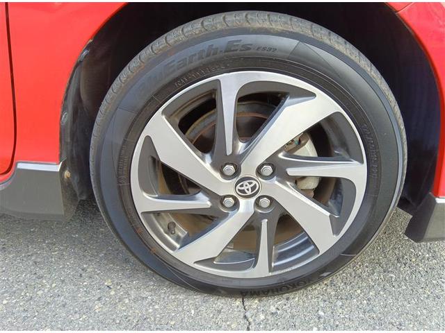 アクア Ｘ－アーバン　キーフリーシステム　横滑り防止システム　ＤＶＤ再生可　パワステ　フルセグＴＶ　スマートキ－　デュアルエアバック　運転席エアバッグ　ナビＴＶ　ＥＴＣ車載器　ドラレコ　エアコン　ＬＥＤヘッドライト　ＡＢＳ（17枚目）