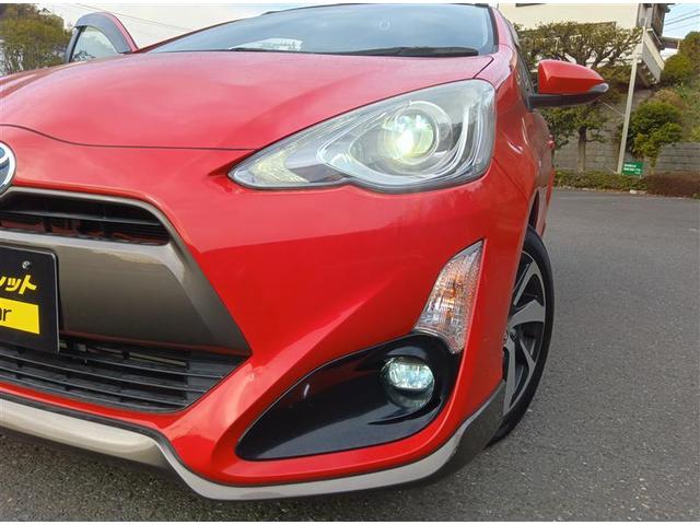 アクア Ｘ－アーバン　キーフリーシステム　横滑り防止システム　ＤＶＤ再生可　パワステ　フルセグＴＶ　スマートキ－　デュアルエアバック　運転席エアバッグ　ナビＴＶ　ＥＴＣ車載器　ドラレコ　エアコン　ＬＥＤヘッドライト　ＡＢＳ（19枚目）