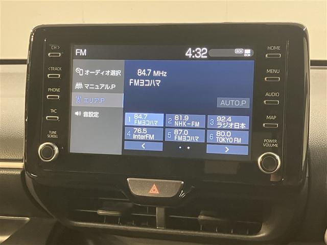 ヤリス Ｇ　プリクラッシュブレーキ　バックガイドモニター　メモリナビ　オートエアコン　クルーズコントロール　整備記録簿　ナビ　ＬＥＤヘッドライト　横滑り防止機能　サイドエアバック　エアバッグ　ＡＢＳ　ＥＴＣ（6枚目）
