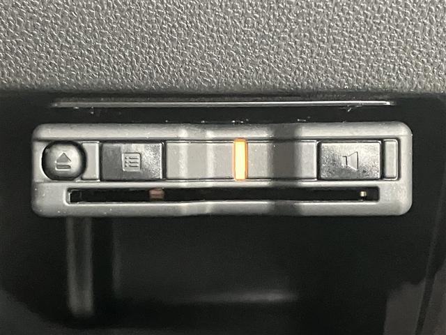 ムーヴキャンバス Ｘメイクアップリミテッド　ＳＡＩＩＩ　Ｗ電動ドア　Ａストップ　衝突被害軽減　インテリキー　イモビライザー　地デジフルセグ　ＡＡＣ　ナビＴＶ　ＶＳＣ　バックモニター　ＤＶＤ再生可能　キーフリー　ＥＴＣ　ベンチシート　ＡＢＳ　エアバック（10枚目）