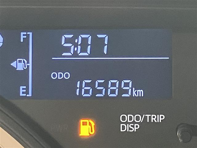 ムーヴキャンバス Ｘメイクアップリミテッド　ＳＡＩＩＩ　Ｗ電動ドア　Ａストップ　衝突被害軽減　インテリキー　イモビライザー　地デジフルセグ　ＡＡＣ　ナビＴＶ　ＶＳＣ　バックモニター　ＤＶＤ再生可能　キーフリー　ＥＴＣ　ベンチシート　ＡＢＳ　エアバック（14枚目）