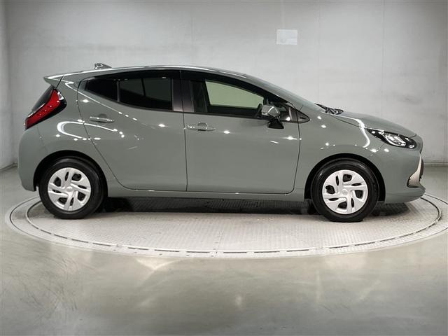 アクア G スマ-トキ- ワンオ-ナ- AAC Wエアバッグ リヤカメラ ドライブレコーダ 100V LEDヘッドライト 横滑り防止 クルコン メモリナビ ナビ キーフリーシステム ETC イモビライザー PW(3枚目)