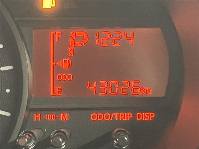 パッソ X LパッケージS スマートキ 助手席エアバック フルセグテレビ Bカメラ 横滑り防止 i-stop LEDヘッドライト 盗難防止システム オートエアコン AUX エアバック キーレスエントリー ナビTV メモリナビ(12枚目)