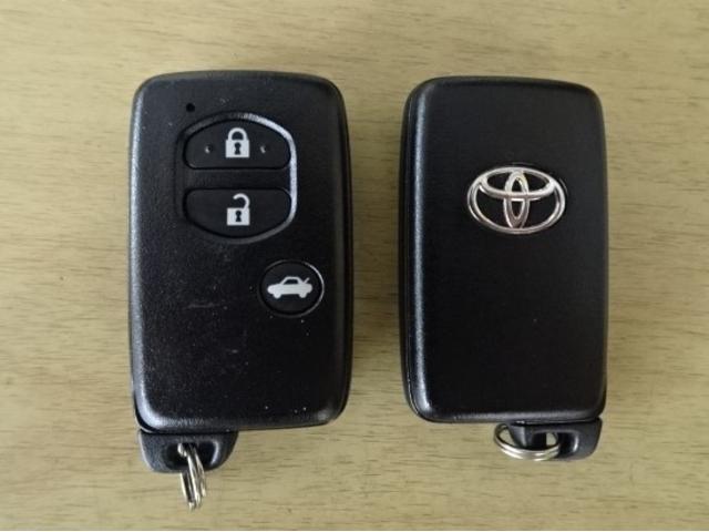 ハイブリッドG ワンオーナー 衝突被害軽減 スマートキー メモリーナビ バックカメラ ドラレコ シートヒーター LEDヘッドライト(17枚目)