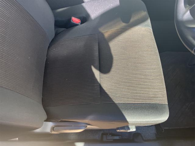 デイズ ハイウェイスター　Ｇ　バックカメラ　全周囲カメラ　エアコン　パワーステアリング　パワーウィンドウ　エアバック　ＡＢＳ　盗難防止システム　キーレス　アイドリングストップ　ナビ　ＨＩＤ（17枚目）