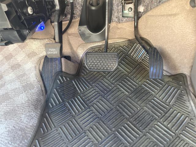 �����d�b�ł̂��₢���킹�y�O�O�V�W�|�U�O�S�U�|�O�S�S�R�z���_�C�������ĉ������B�����ł��d�b�o���܂��B�����₨�₢���킹���҂����Ă���܂��B